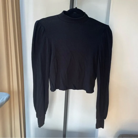 Reformation Cydney Top - Picture 9 of 10